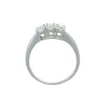 Anello oro bianco trylogy con diamanti