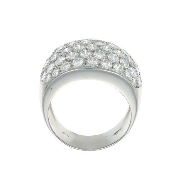 Anello oro bianco fascia pavee con diamanti