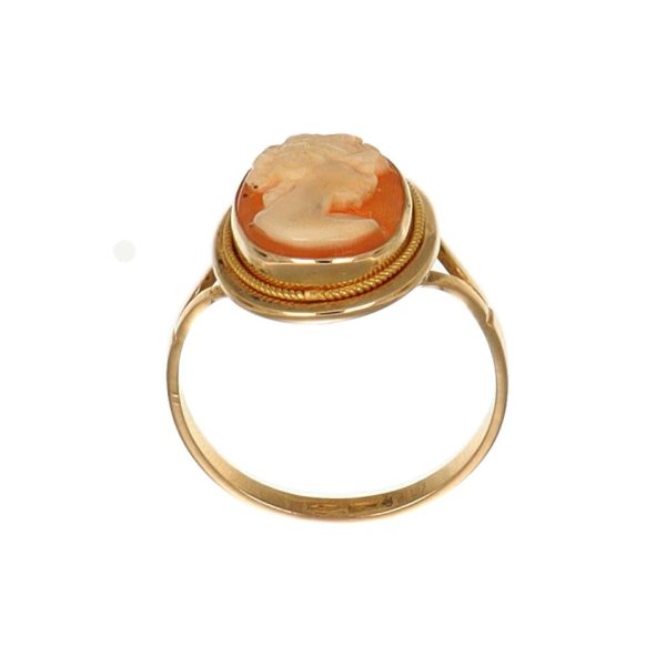 Anello oro giallo con cameo