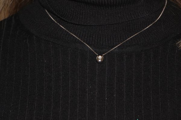 Collana oro bianco punto luce con diamante di nacci