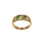 Anello oro giallo con zirconi bianchi e verdi